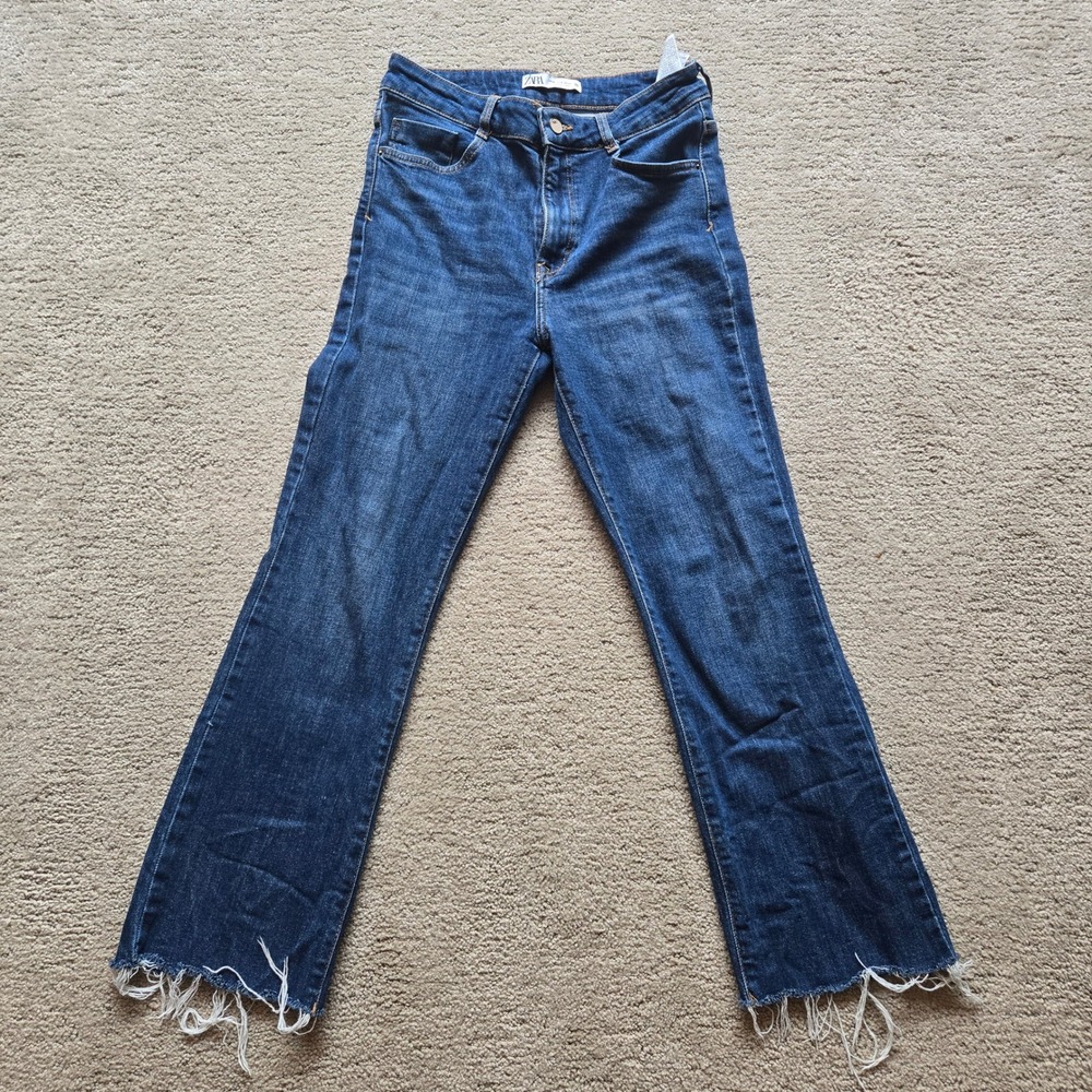 Zara Womens High Waisted Raw Hem Flare Jeans Dark Wash Blue Denim Size 8